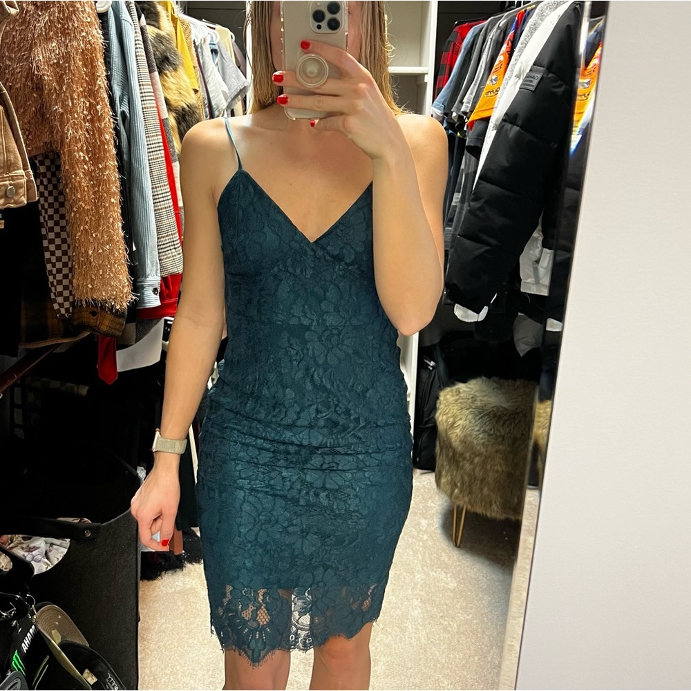 Lulu’s Dark Green Lace Dress